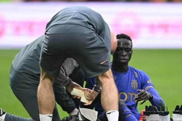 AS Monaco : Krepin Diatta покинул поле из-за травмы в матче против Lens
