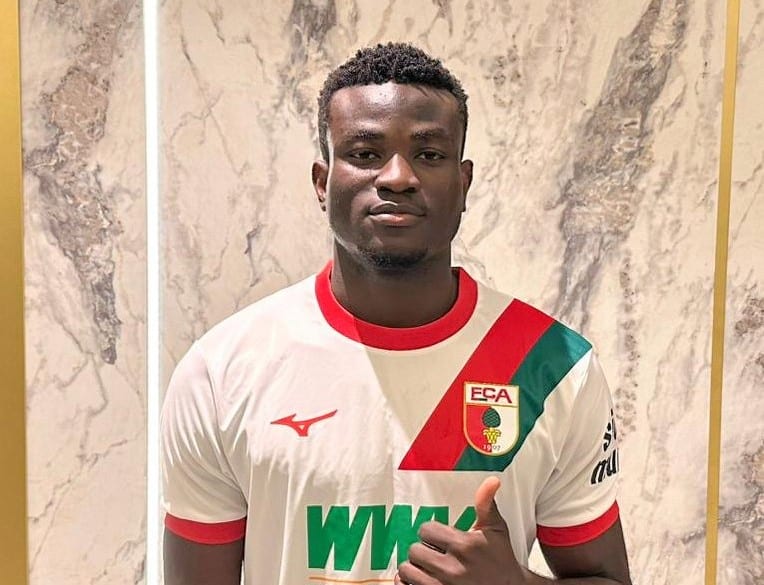Transfert : L’attaquant nigérian Uchenna Ogundu signe à Augsbourg