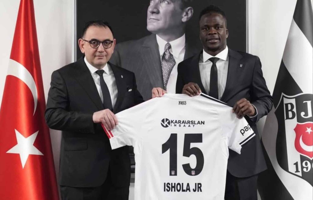 Junior Olaitan à Besiktas : Un cinquième club en quatre ans !