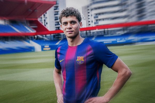 Hamza Abdelkarim : Официально, египетский вундеркинд присоединяется к ФК "Барселона"
