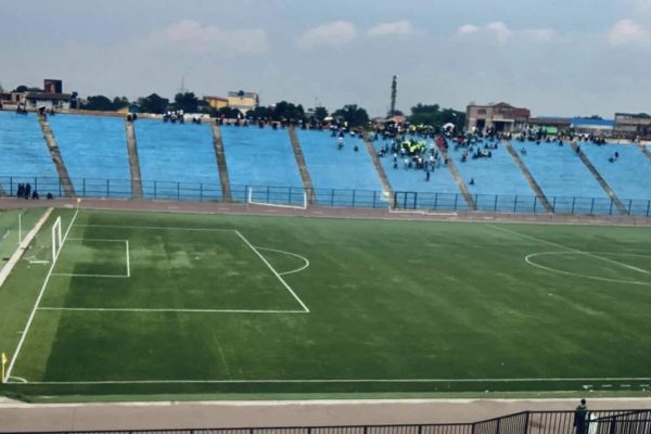 RDC : le ministre Budimbu ferme le stade Tata Raphaël !
