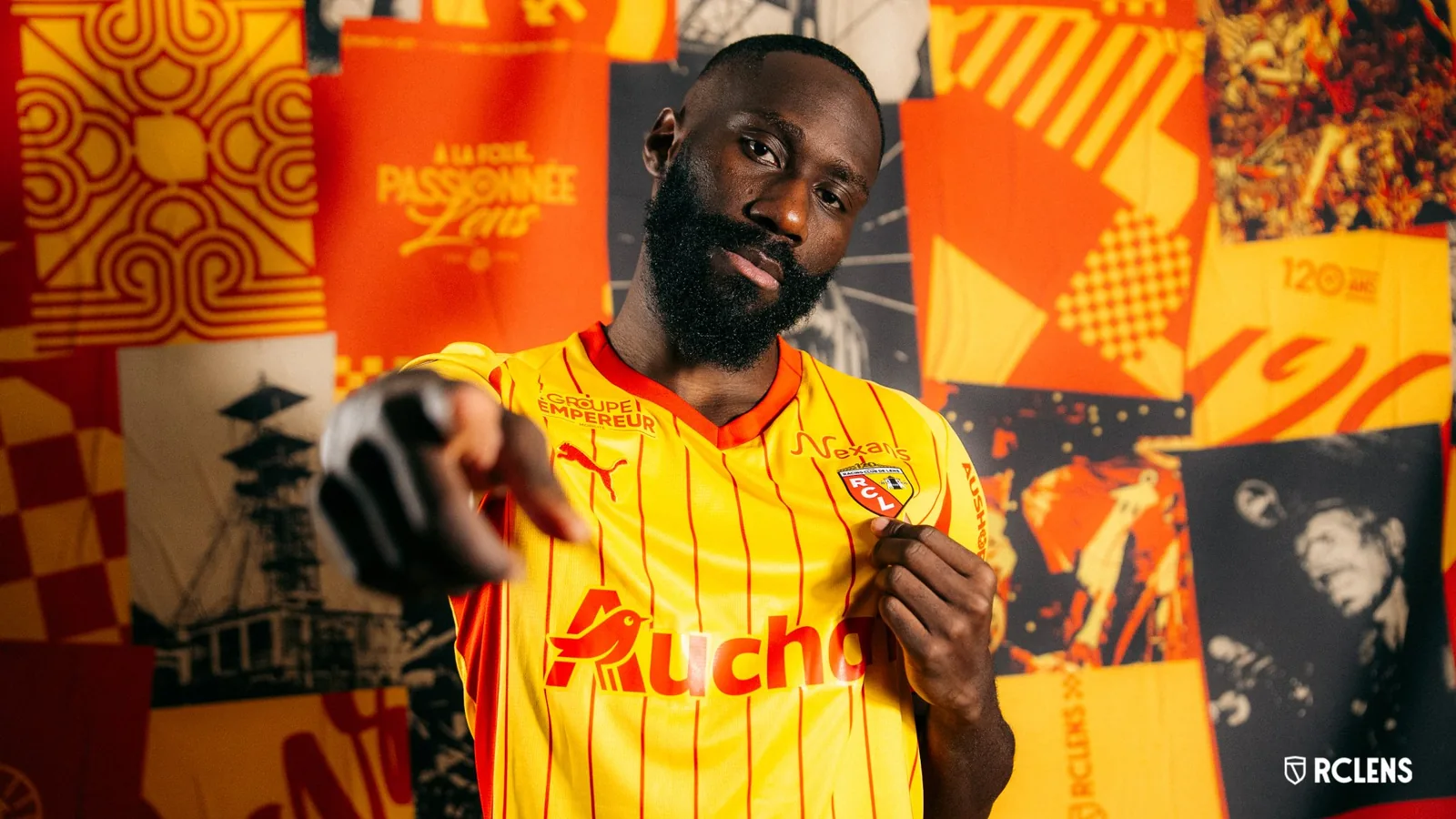 RC Lens : Артур Масуаку мало играет, но принимает свою ситуацию
