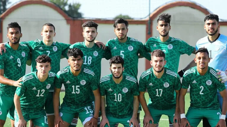 Сборная Алжира U23 начинает в это воскресенье тренировочный сбор до 23 апреля