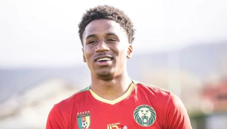 Bryan Song prêt à porter l'héritage de son père