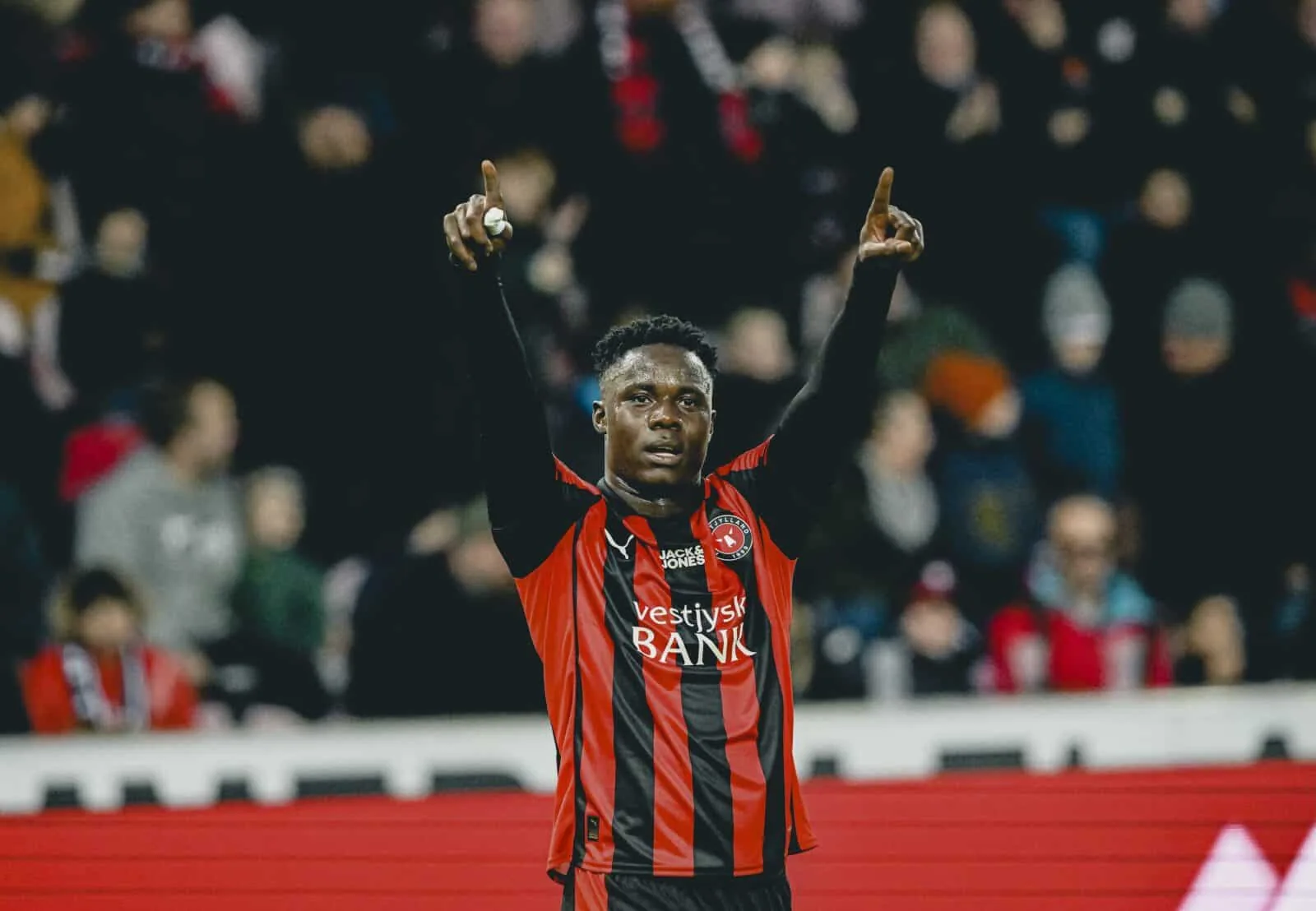 Franculino Djú : Manchester United интересуется бисау-гвинейским нападающим
