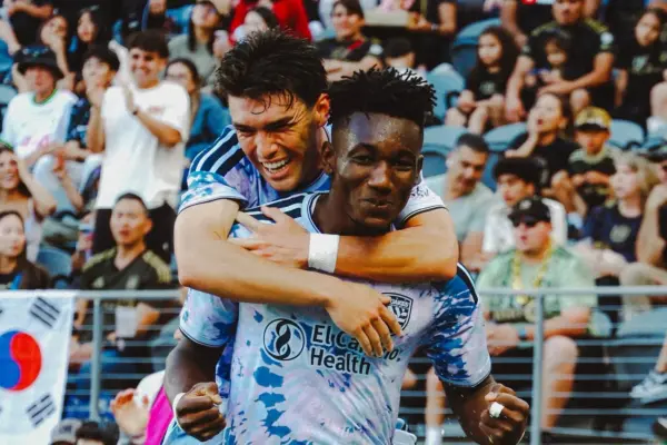 MLS: Уссени Буда оформляет дубль против Лос-Анджелеса